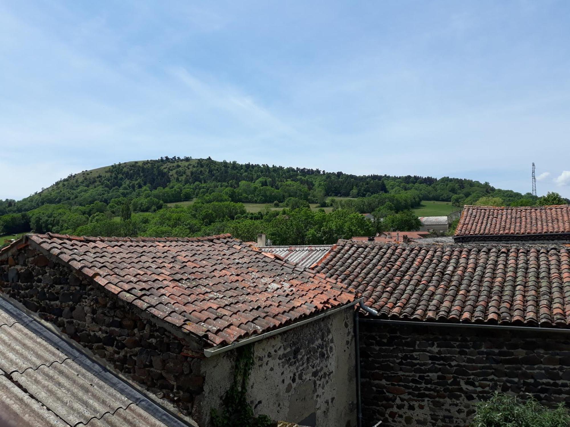 Maison De La Monne *