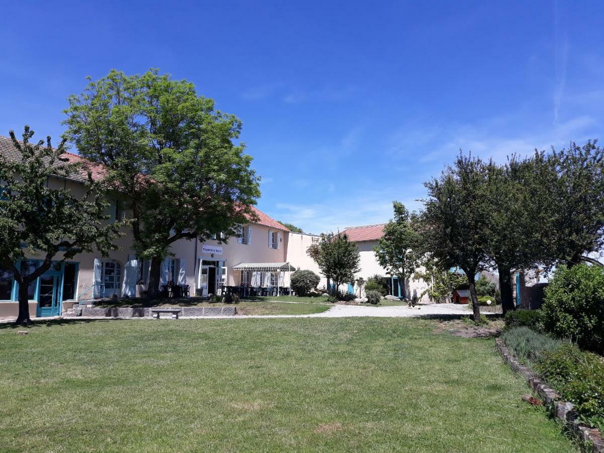 Maison De La Monne Bed & Breakfast Olloix